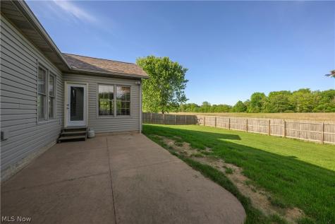 1436 Glenbrook Avenue Louisville OH 44641