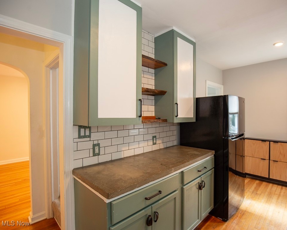 1400 Westvale Avenue Akron OH 44313