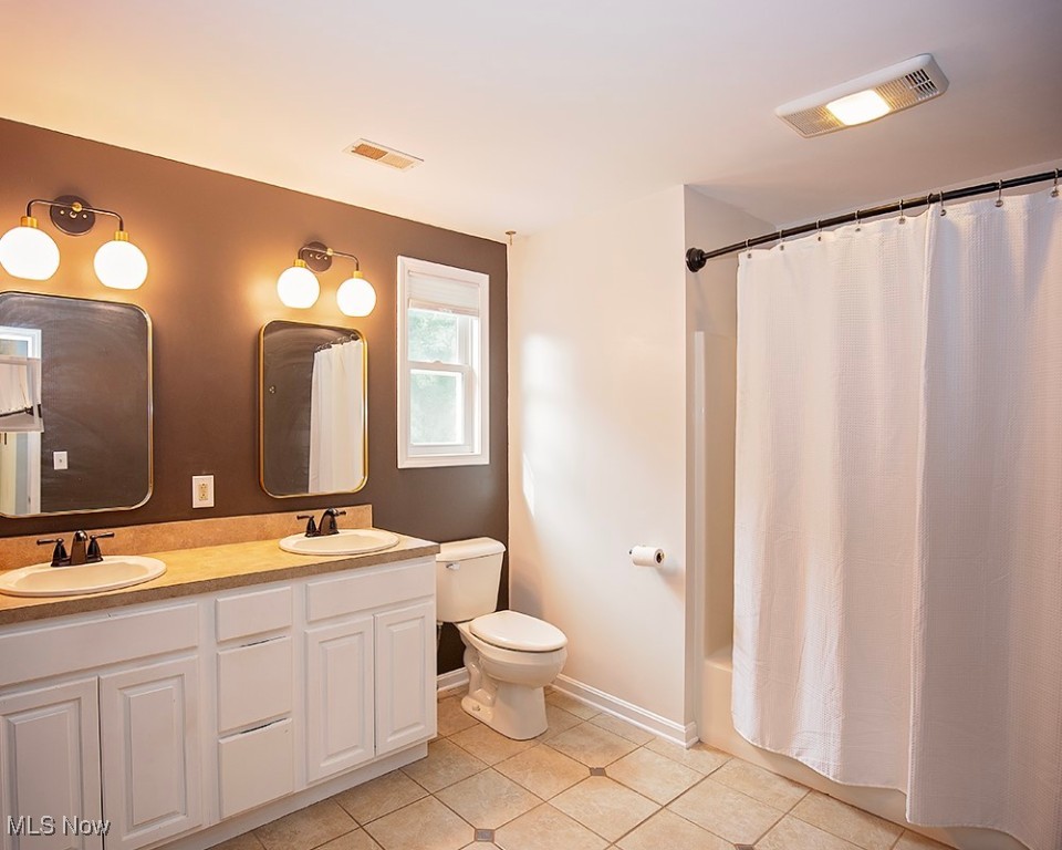 1400 Westvale Avenue Akron OH 44313