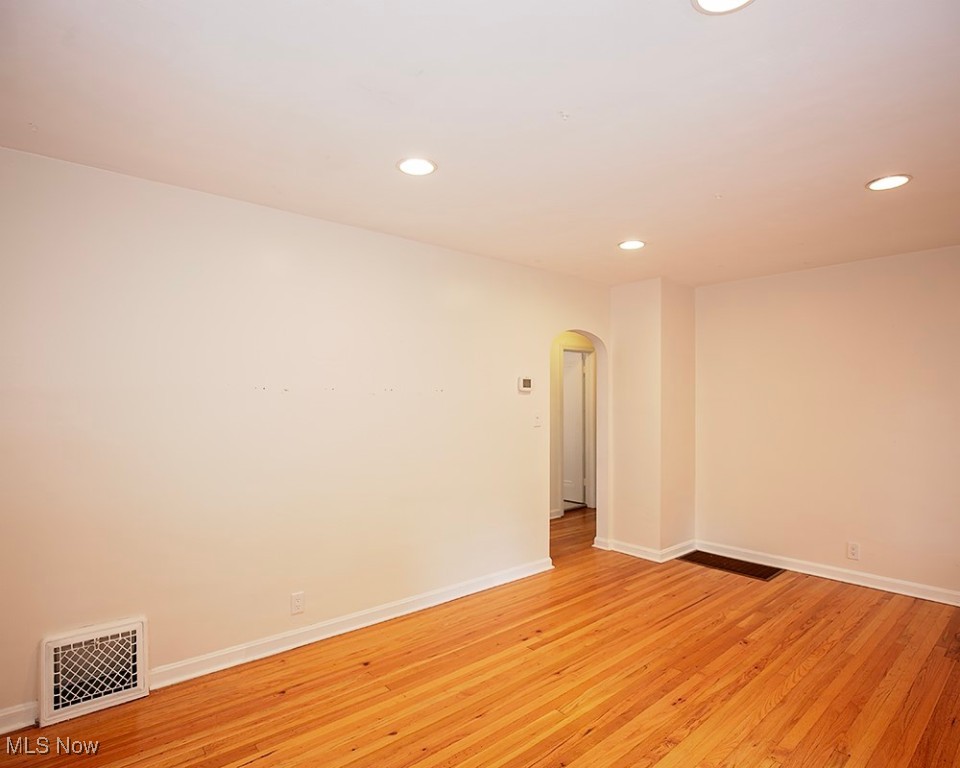 1400 Westvale Avenue Akron OH 44313