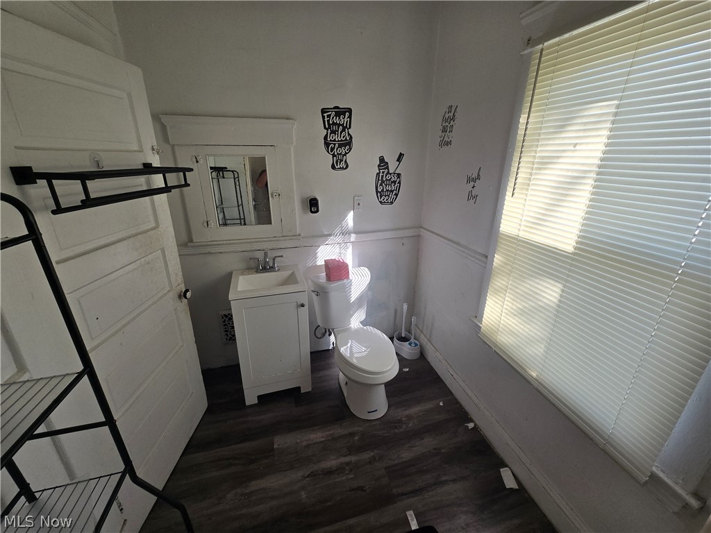 4072 E 72nd Street Cleveland OH 44105