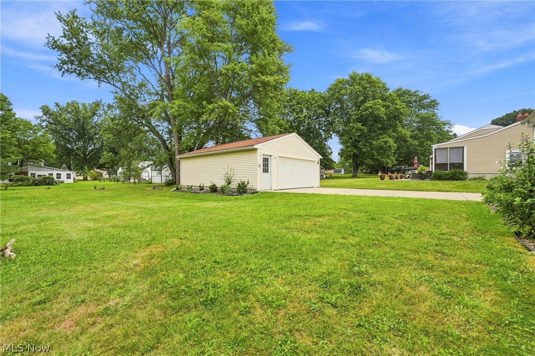 2944 Howell Drive Poland OH 44514