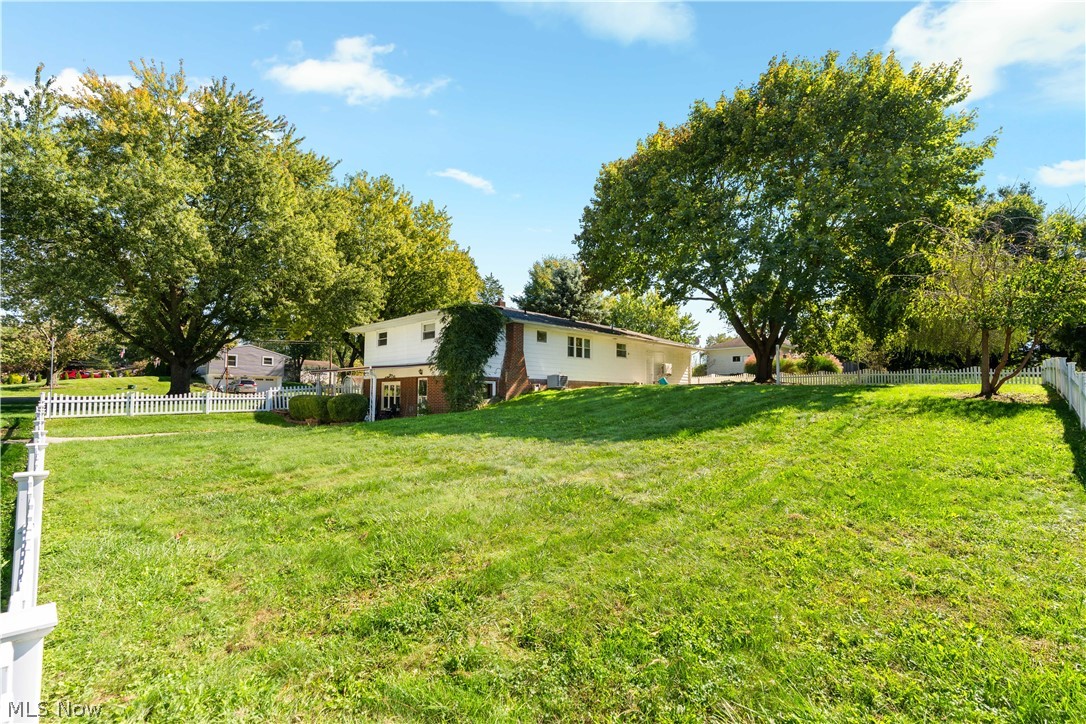 6787 Glenmere Avenue NE Canton OH 44721