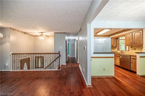 4851 Woodridge Drive Youngstown OH 44515