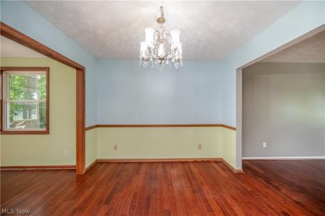 4851 Woodridge Drive Youngstown OH 44515