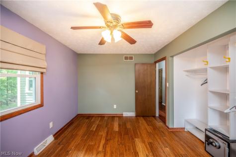 4851 Woodridge Drive Youngstown OH 44515