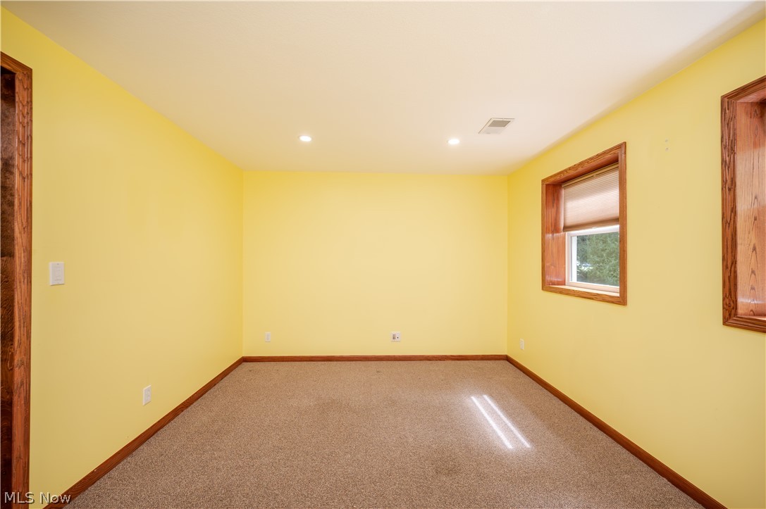 4851 Woodridge Drive Youngstown OH 44515