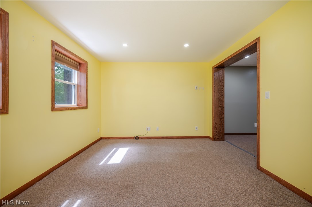 4851 Woodridge Drive Youngstown OH 44515