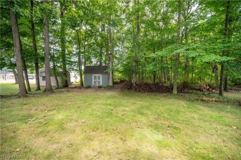 4851 Woodridge Drive Youngstown OH 44515