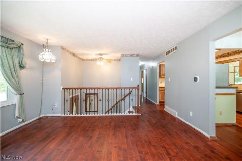4851 Woodridge Drive Youngstown OH 44515