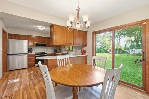 7165 Northview Drive Wadsworth OH 44281