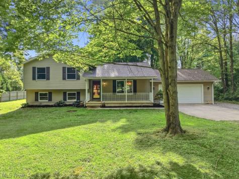 7165 Northview Drive Wadsworth OH 44281