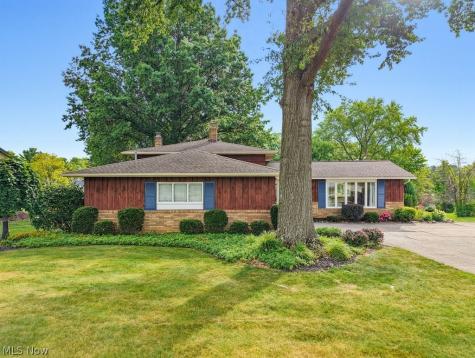 4963 Millwood Drive Broadview Heights OH 44147