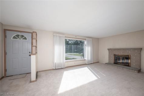 5665 Echodell Avenue NW North Canton OH 44720
