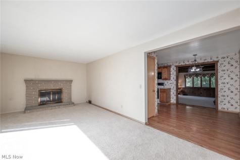 5665 Echodell Avenue NW North Canton OH 44720