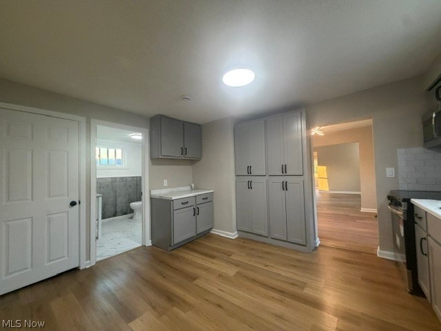 2838 Draper Street SE Warren OH 44484