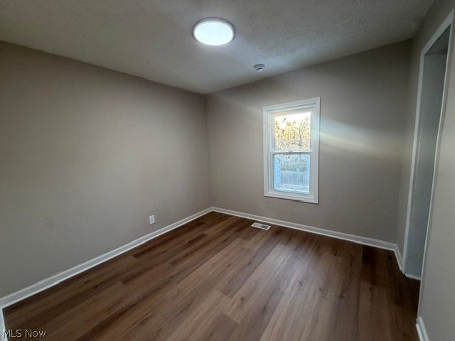 2838 Draper Street SE Warren OH 44484