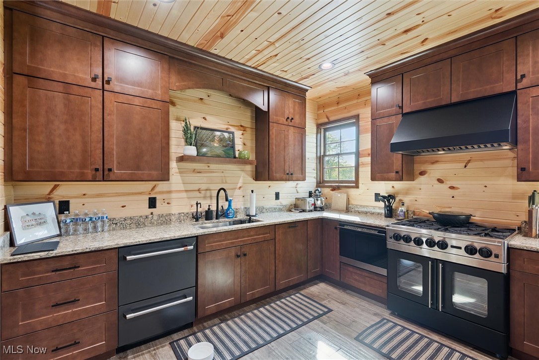 290 Townline Road Aurora OH 44202