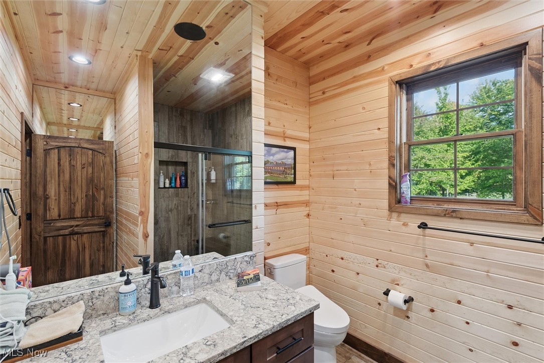 290 Townline Road Aurora OH 44202