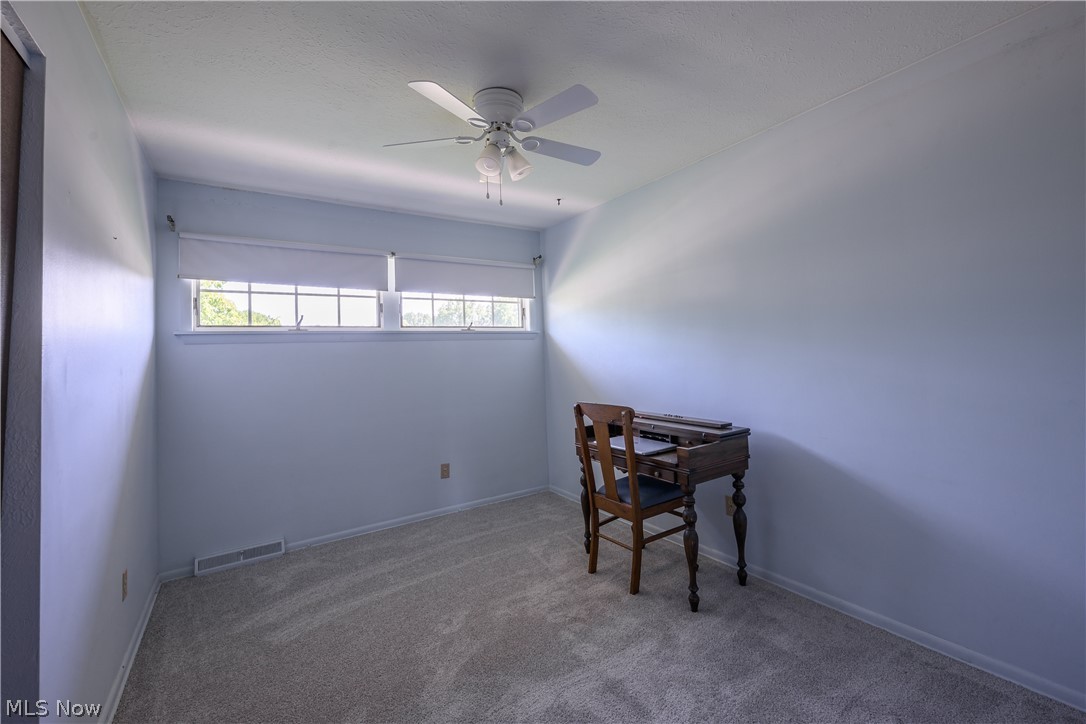 651 E Parkleigh Drive Seven Hills OH 44131