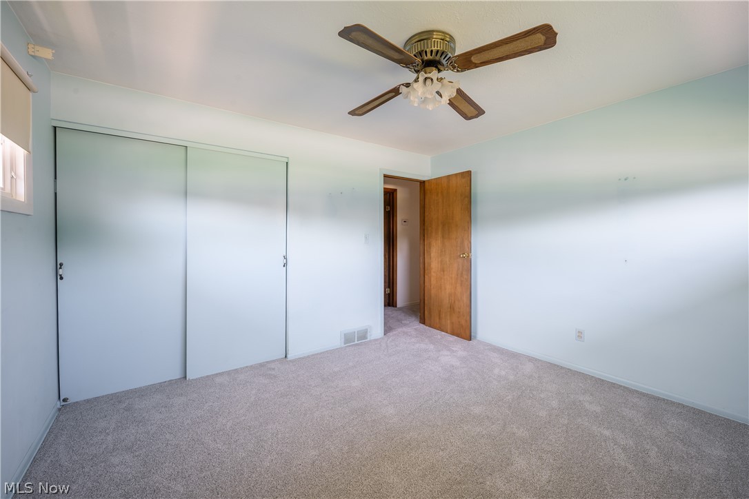 651 E Parkleigh Drive Seven Hills OH 44131