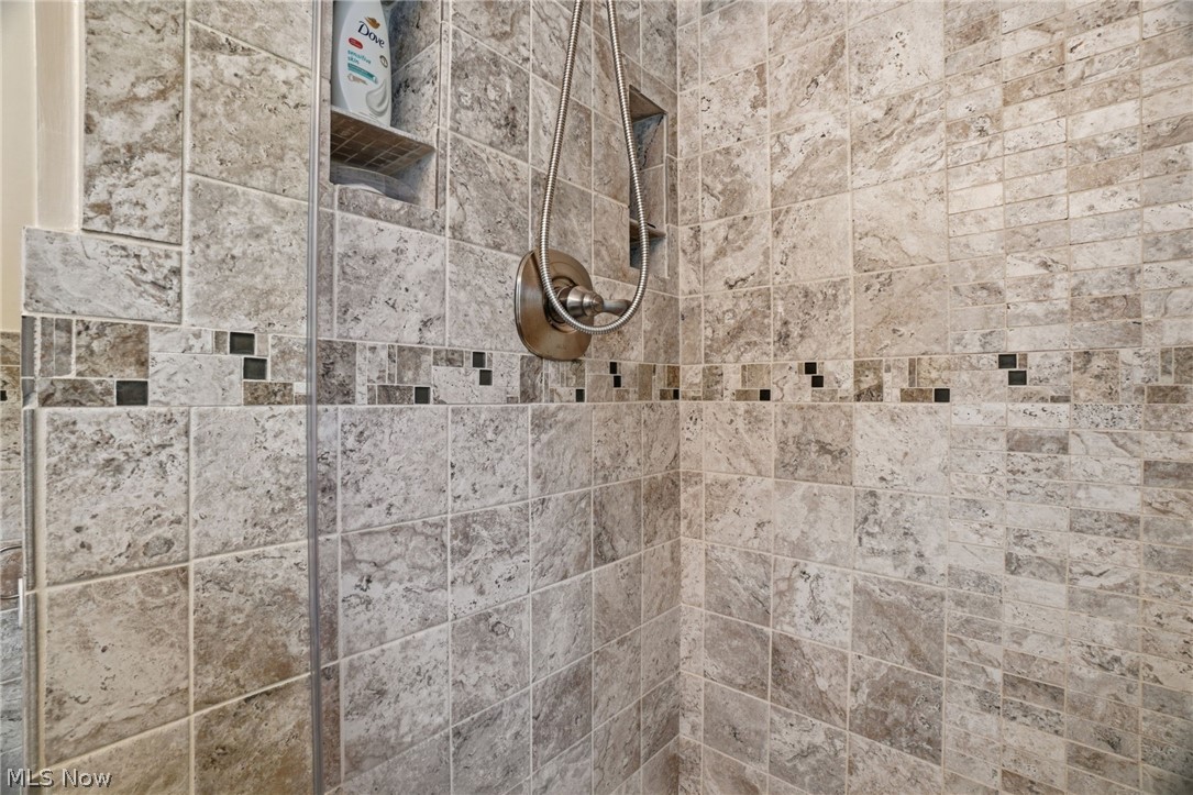 4122 Denise Drive Ashtabula OH 44004