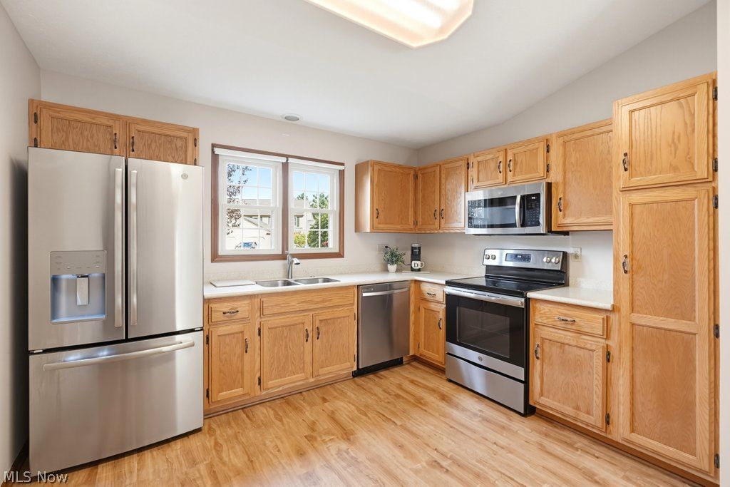 166 Sturbridge Drive Medina OH 44256