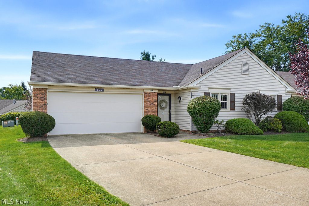 166 Sturbridge Drive Medina OH 44256