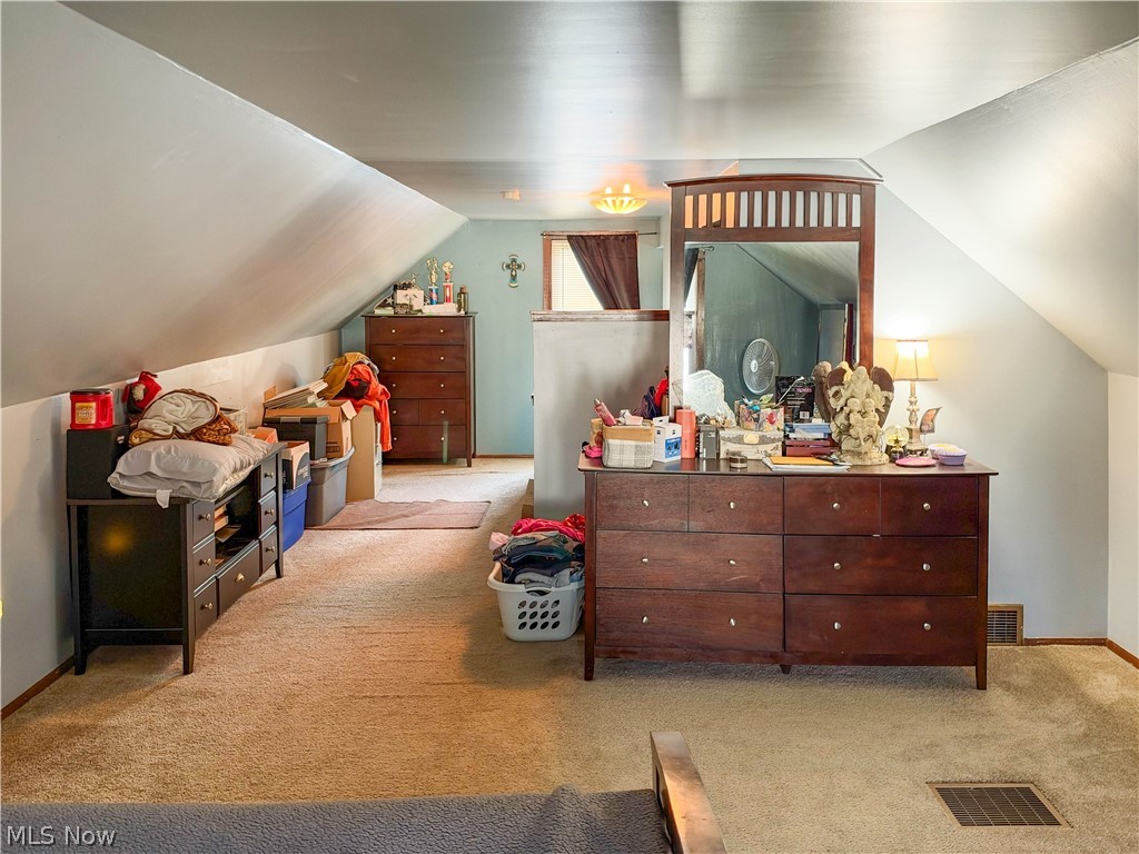 426 Joan Avenue Girard OH 44420