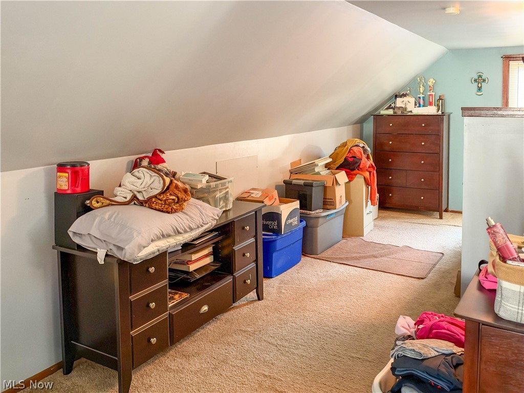426 Joan Avenue Girard OH 44420