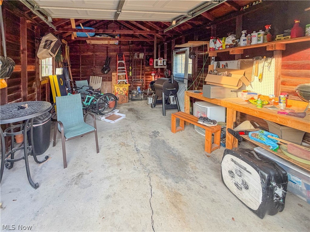 426 Joan Avenue Girard OH 44420