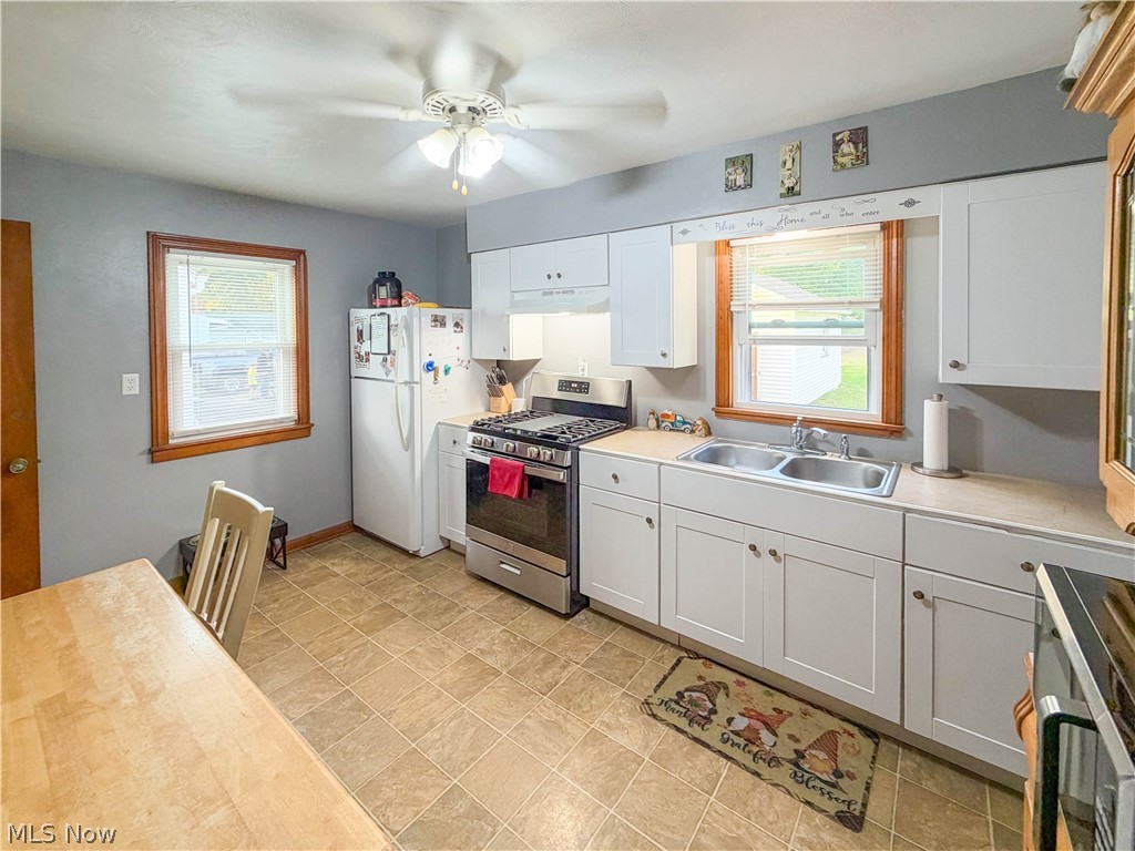 426 Joan Avenue Girard OH 44420