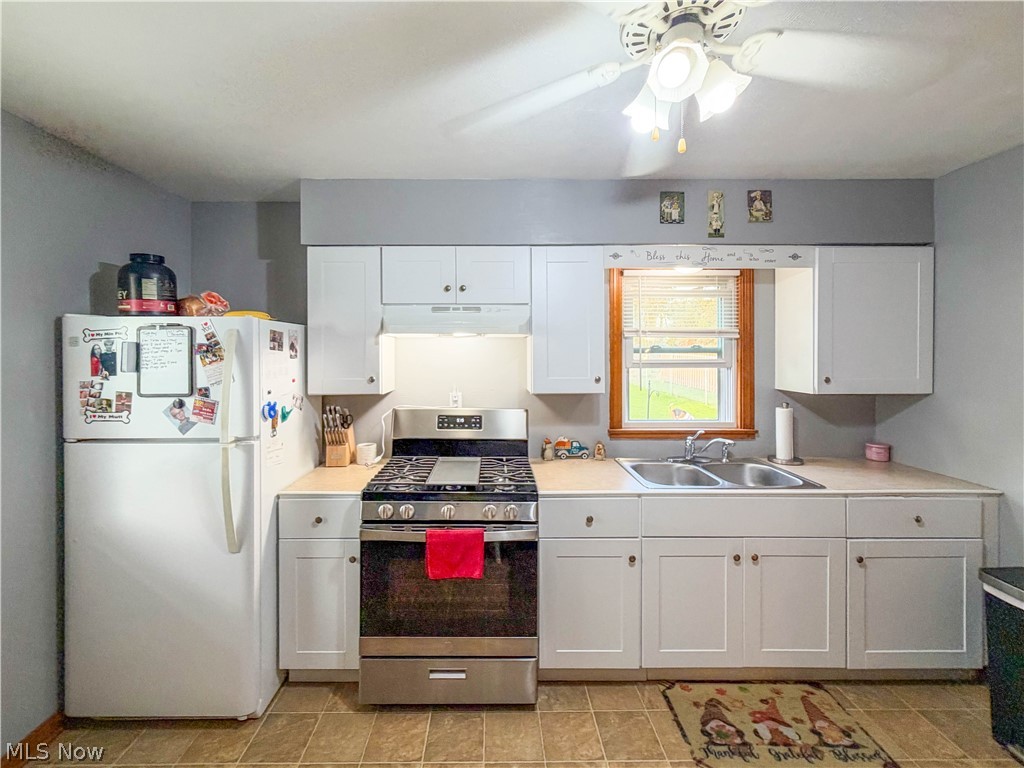 426 Joan Avenue Girard OH 44420