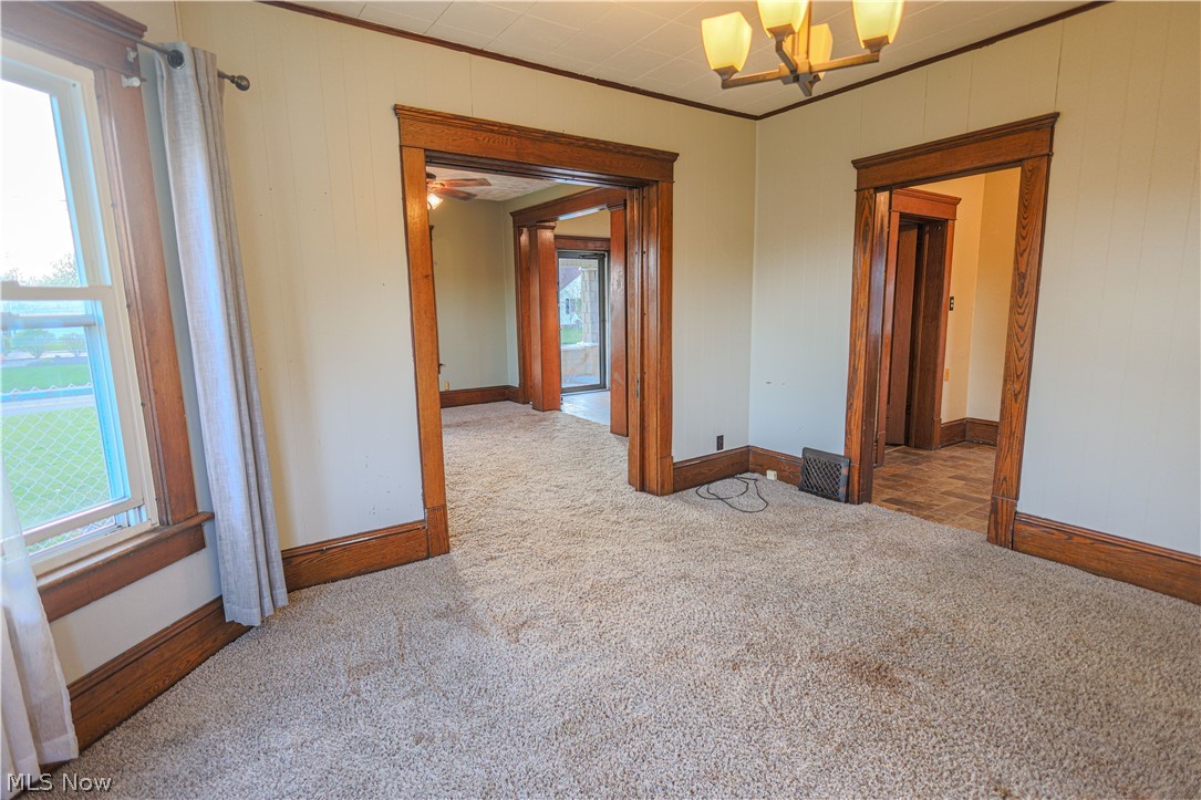 1118 N Chapel Street Louisville OH 44641