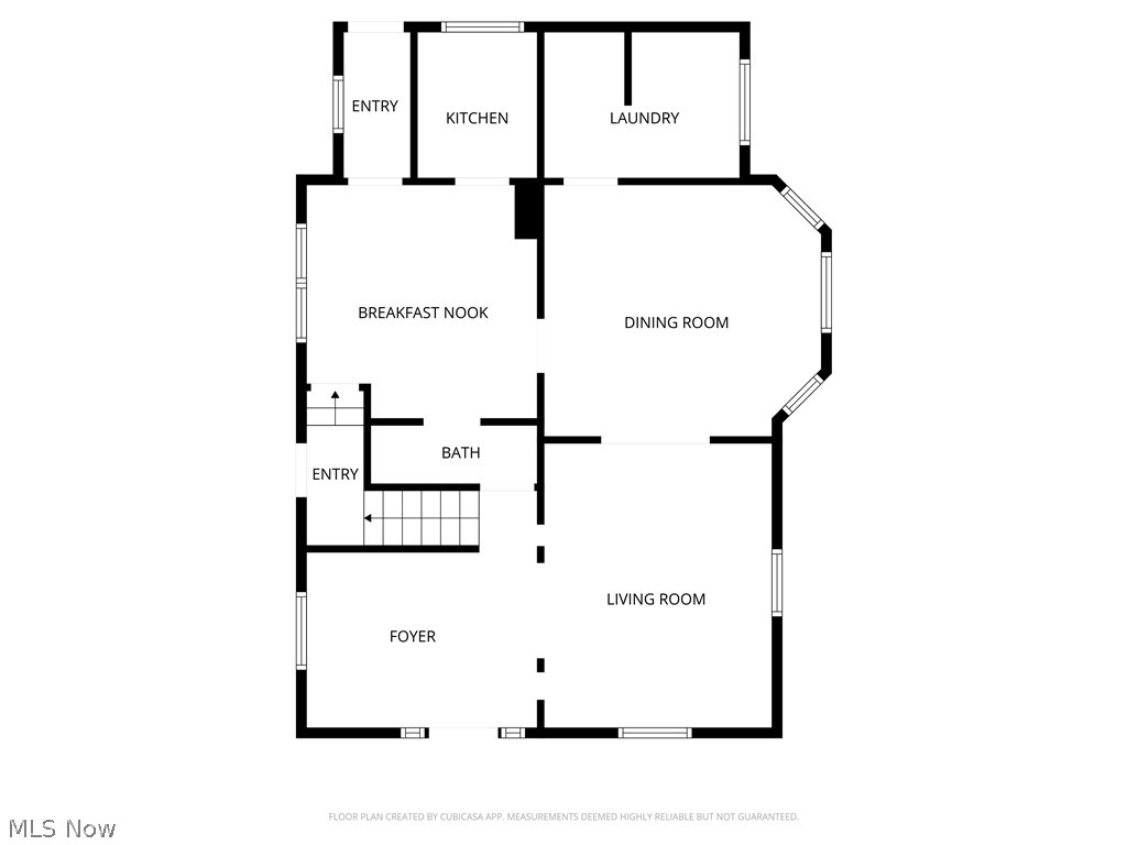 1118 N Chapel Street Louisville OH 44641