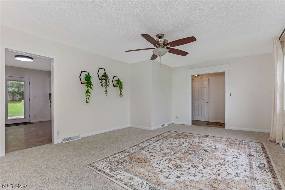 89 Beard Street Frazeysburg OH 43822