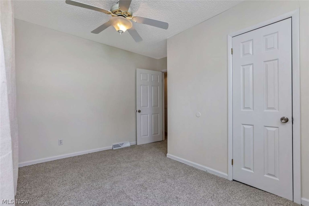 89 Beard Street Frazeysburg OH 43822