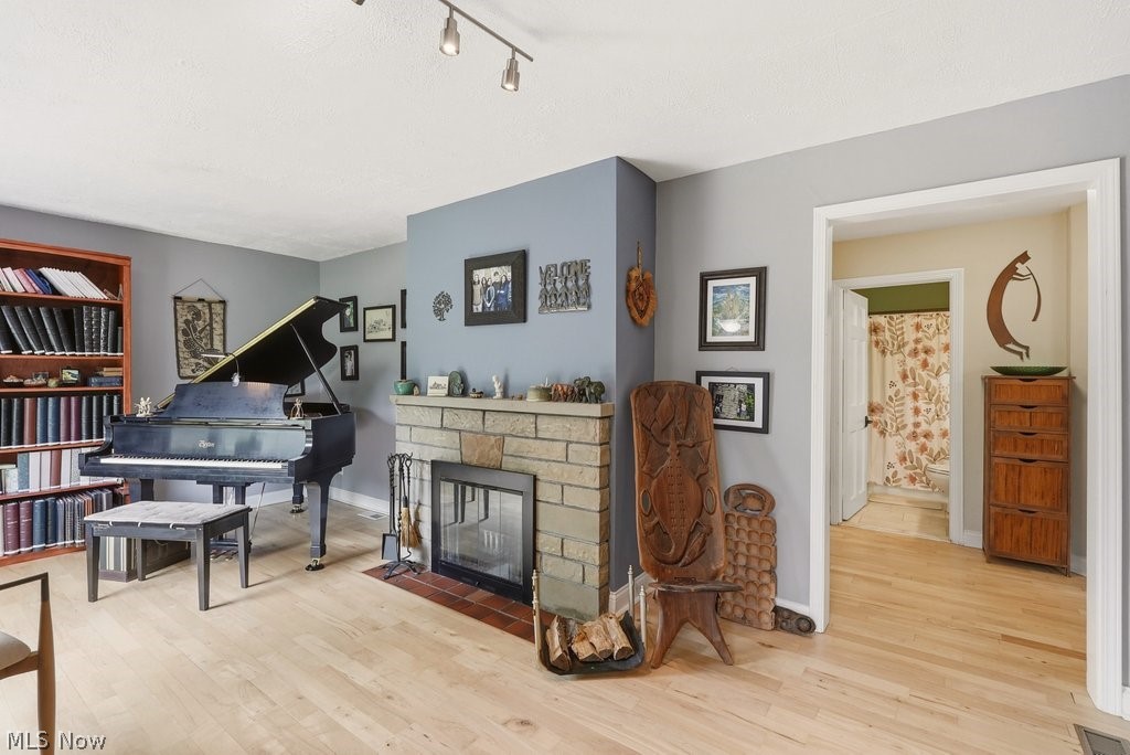 534 Miner Road Highland Heights OH 44143