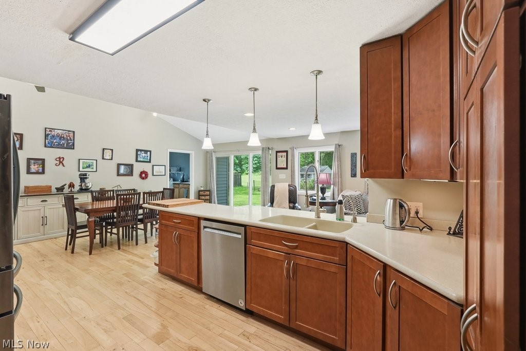 534 Miner Road Highland Heights OH 44143
