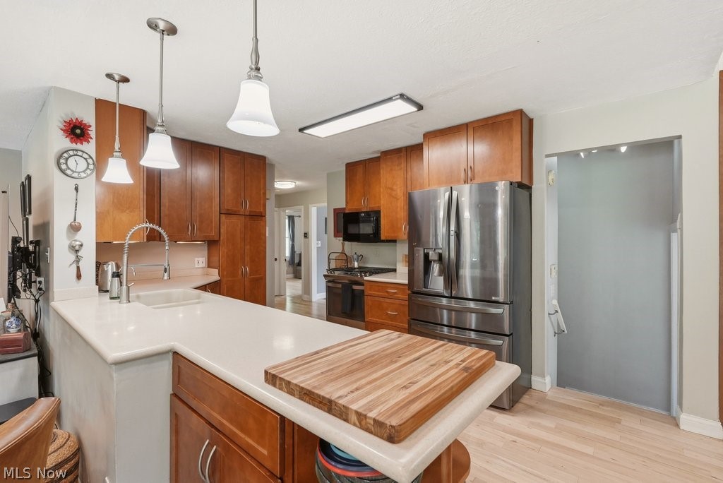 534 Miner Road Highland Heights OH 44143