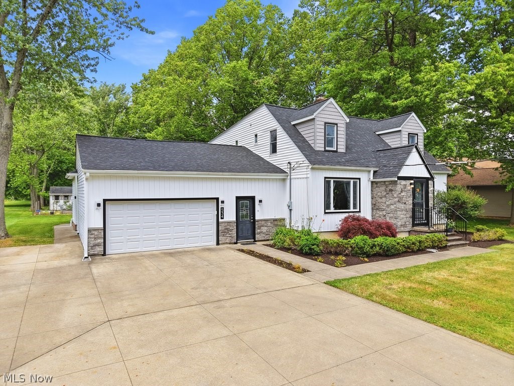 534 Miner Road Highland Heights OH 44143