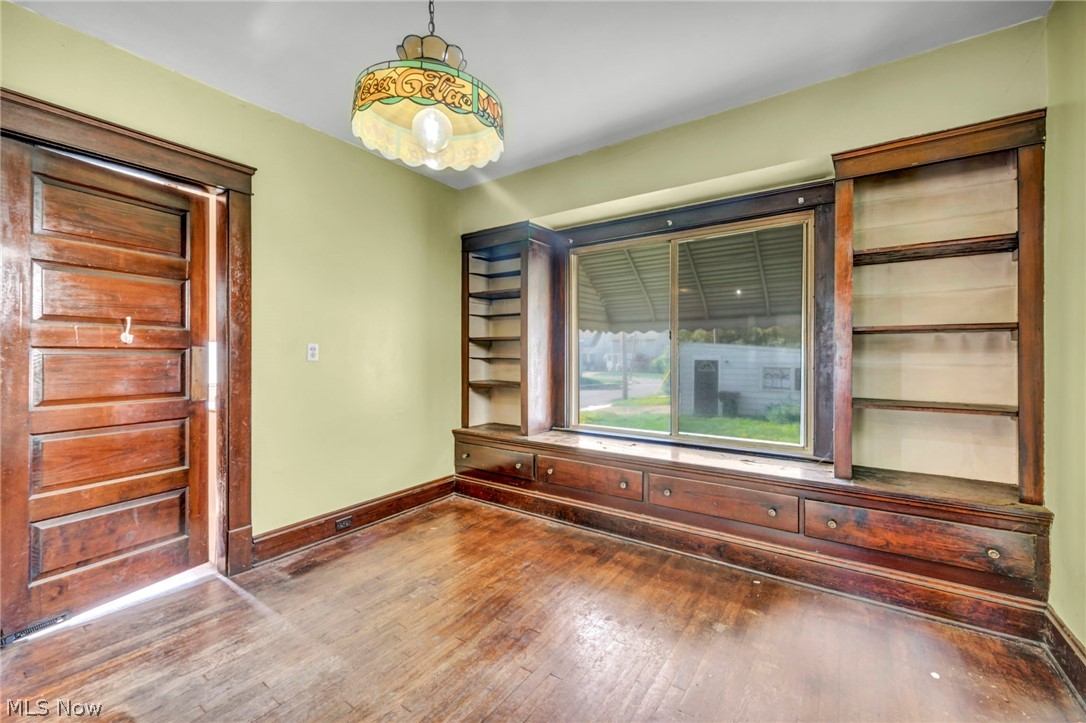 3900 E 42nd Street Newburgh Heights OH 44105