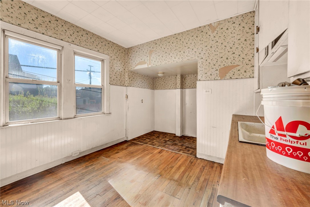 3900 E 42nd Street Newburgh Heights OH 44105