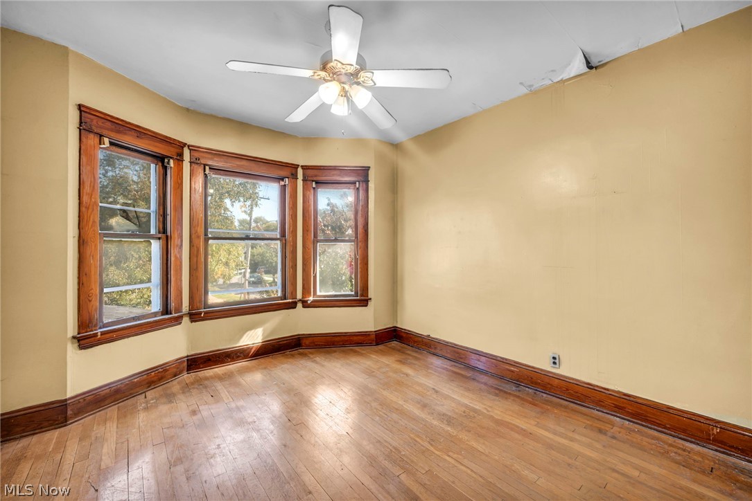 3900 E 42nd Street Newburgh Heights OH 44105