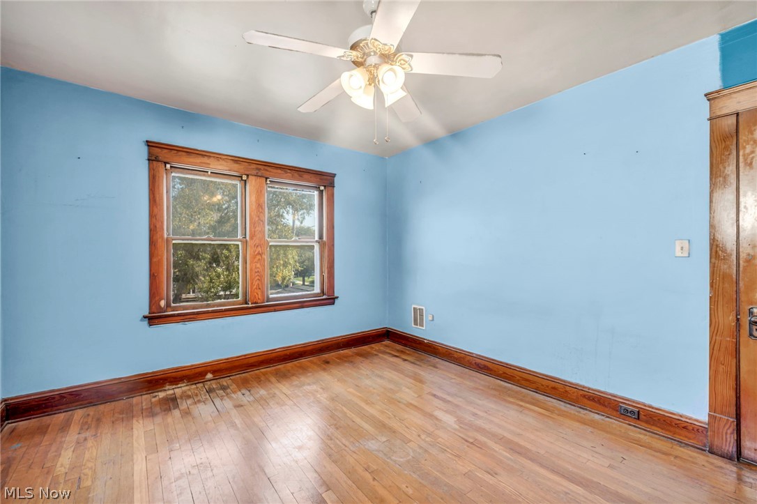 3900 E 42nd Street Newburgh Heights OH 44105
