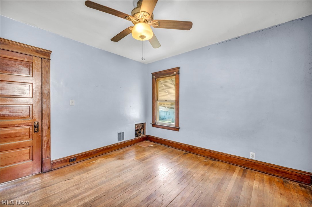 3900 E 42nd Street Newburgh Heights OH 44105