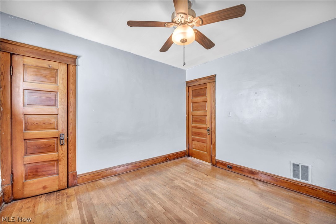 3900 E 42nd Street Newburgh Heights OH 44105