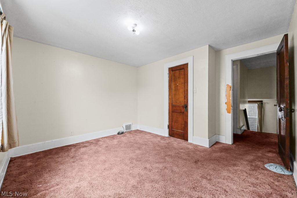 247 W Summit Street Alliance OH 44601
