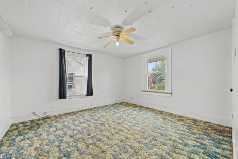 247 W Summit Street Alliance OH 44601