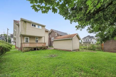 247 W Summit Street Alliance OH 44601